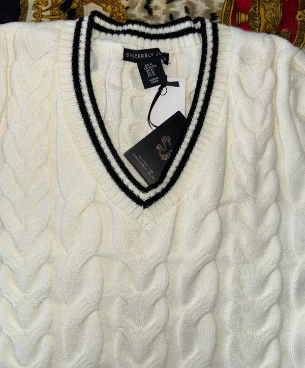 Sincerely Jules knitted set black/cream sweater and skirt size XL - Image 5