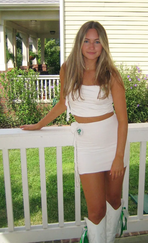 Amazon White Set - Image 2