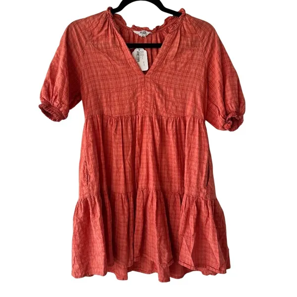 BB Dakota Hustle and Glow Tiered Mini Dress Coral Plaid V-Neck XS - Image 3