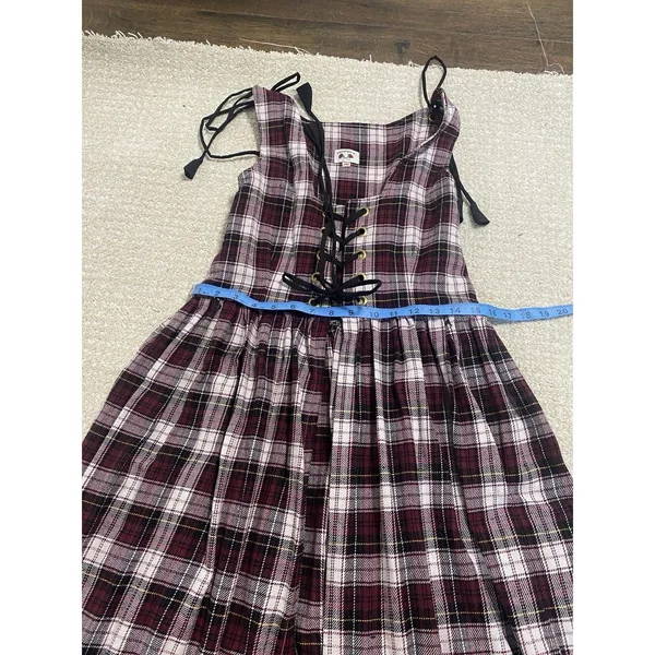 corset dress ideal for the season so you can combine it with a white background - Image 15