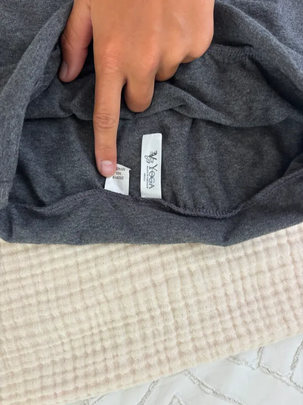 Grey Mini  Skirt - Image 4