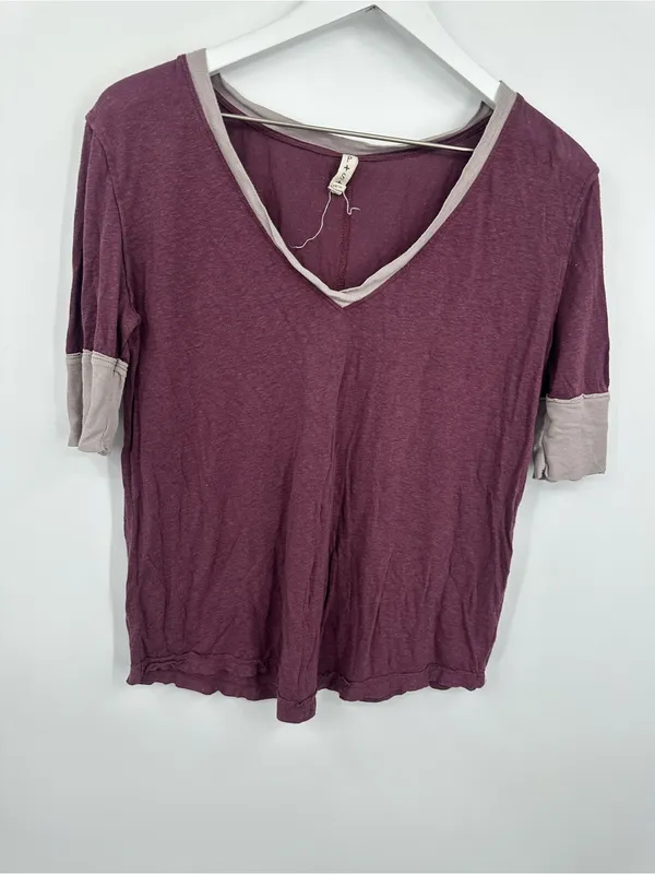 Free People Plum Ringer Shirt Size Small Boho V Neck - Image 5