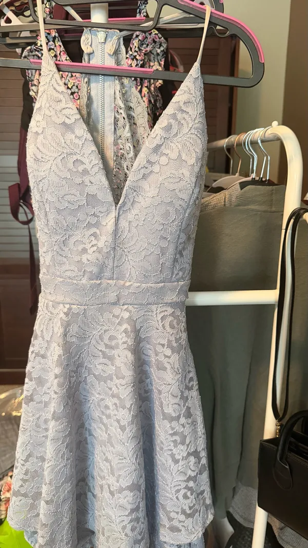 Lace V-Neck A-Line Mini Dress in Light Blue Windsor Small - Image 2