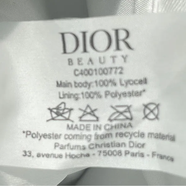 Dior White Cosmetic Bag with Drawstring - Image 3