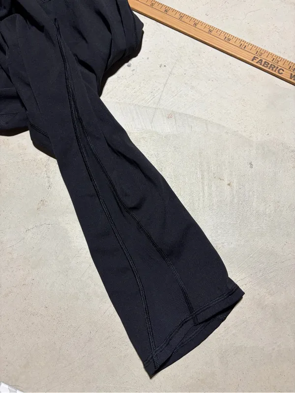 Lululemon train times crop Black leggings 8 - Image 4