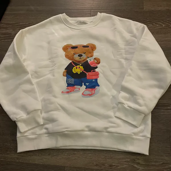 Boutique New White Bear Printing Fleece Sweatshirt. Size Large - Image 3