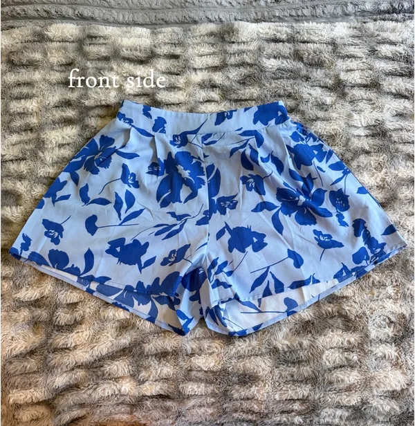 Shein 2 piece floral set - Blue Size S - Image 2