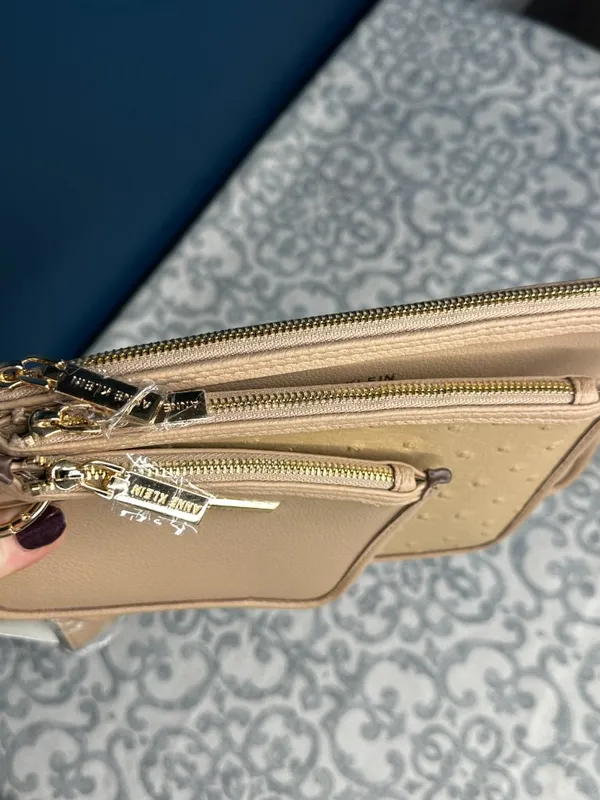 NWT Anne Klein Trio Pouch Wristlet Set in Neutral with Silver Hardware - Image 2