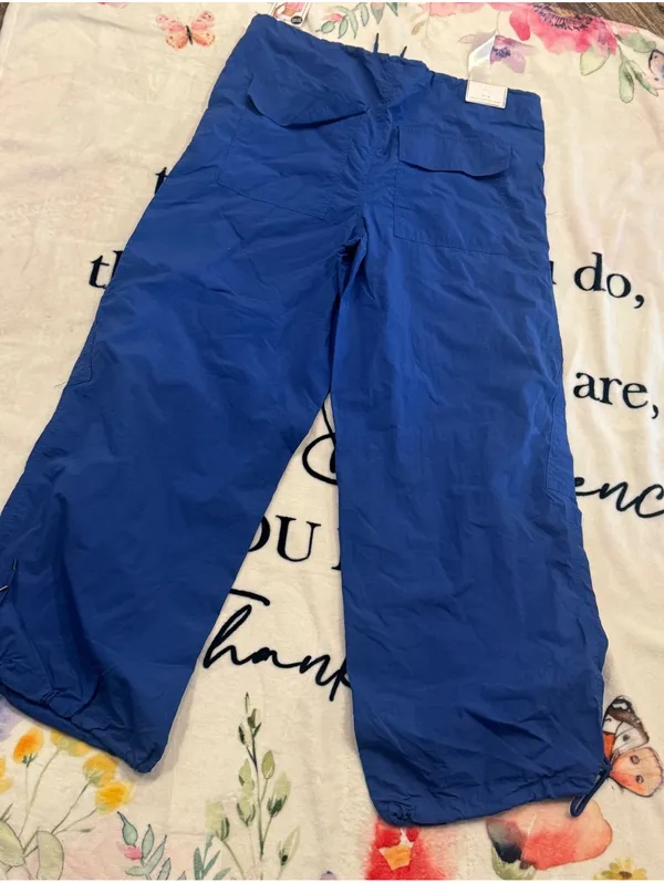Tinseltown Juniors' Cargo Parachute Pants Size M - Image 3