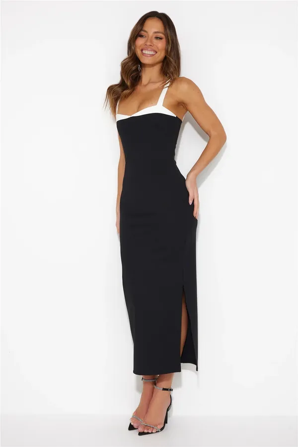 NWT Hello Molly IN HER PRIME MIDI DRESS in BLACK. Size Medium - Image 4