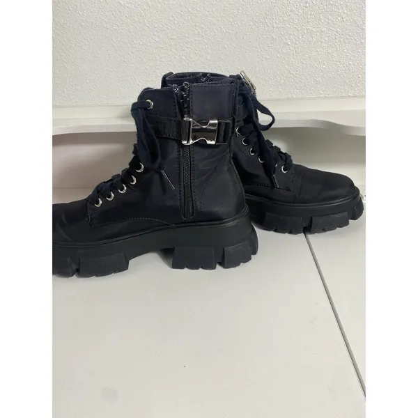 Steve Madden Thora-P Black Nylon Lace-Up Combat Ankle Lug Boots Women's 8 - Image 7