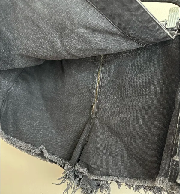We The Free Emmy Denim Skort Size 12 - Image 4