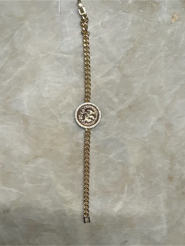 14k Gold filled Coin vintage inspired Link Bracelet - Center Medallion - Image 2