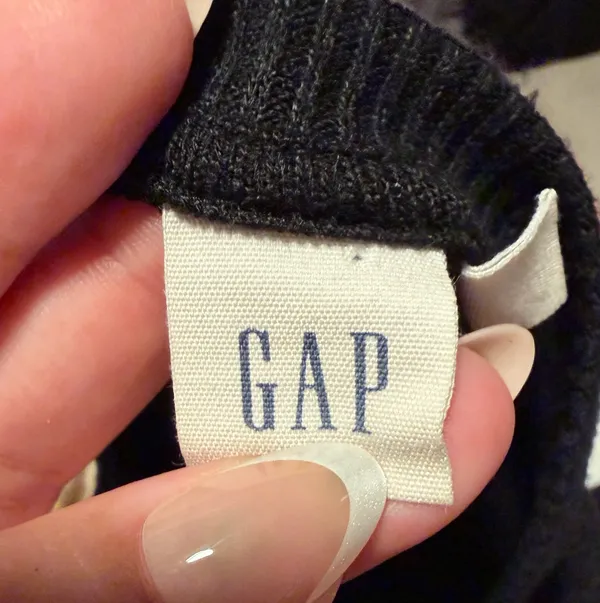 Black Gap Sweater Knit - Image 4