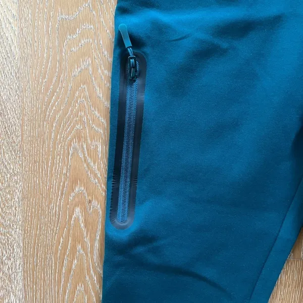 Women’s Teal sweatpants size S Green - Image 3