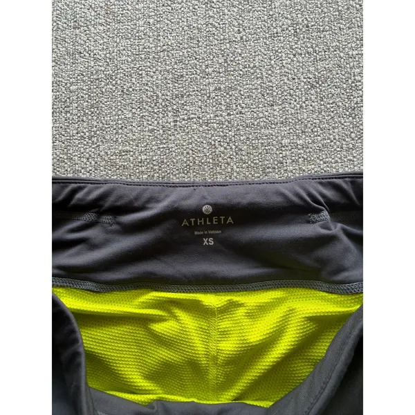 Athleta Womens Gray Pleated Back Athletic Skort Neon Yellow Shorts XS‎ - Image 4