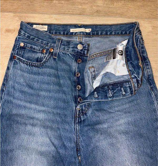 Levi’s Jeans Ribcage Straight Women’s - Image 2