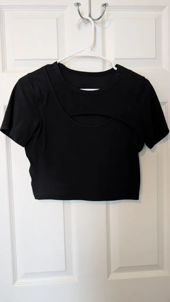 Lululemon Get Centered Short Sleeve Top - Image 2
