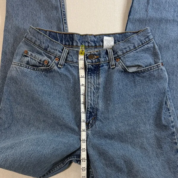 Levi's Straight Leg Jeans in Light Blue Denim - Image 5
