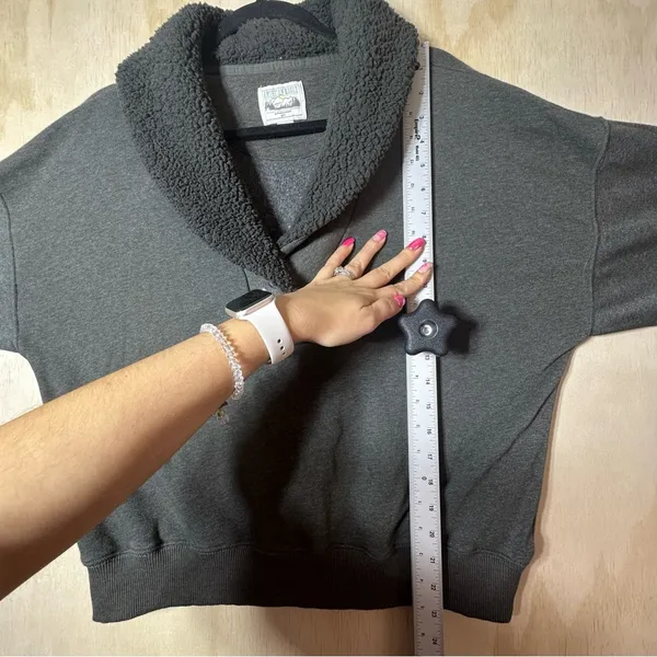 American Eagle Mountain‎ Graphic Sweater - Image 9