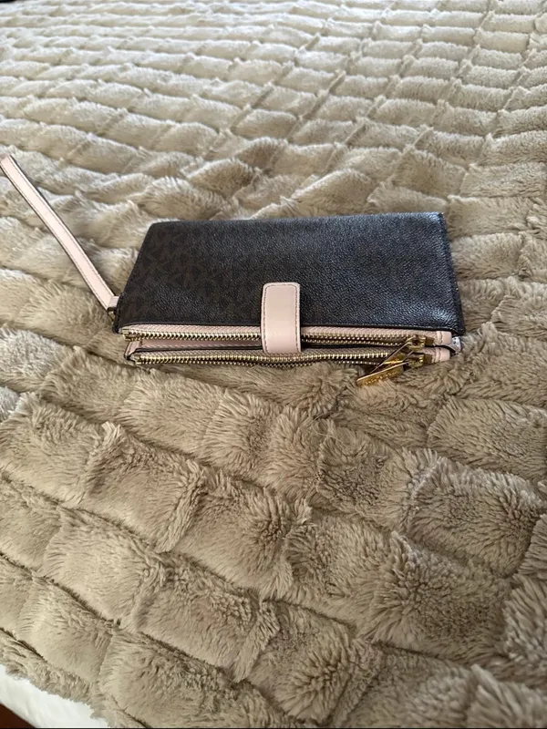 Michael Kors Pink & Brown Logo Wristlet Wallet - Image 5