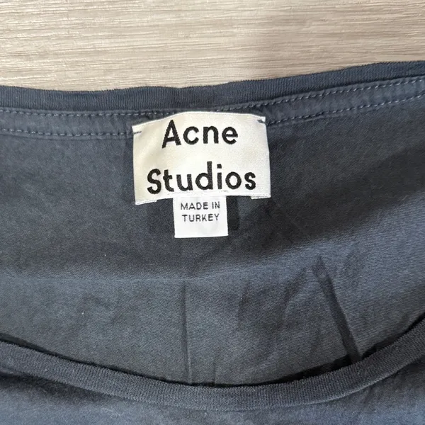 Acne Studios crewneck Short Sleeve Tee 100% Cotton Size Medium - Image 6