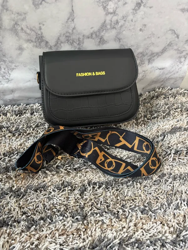 Black Croc-Embossed Handbag with Gold Handle & Crossbody Strap - Image 5