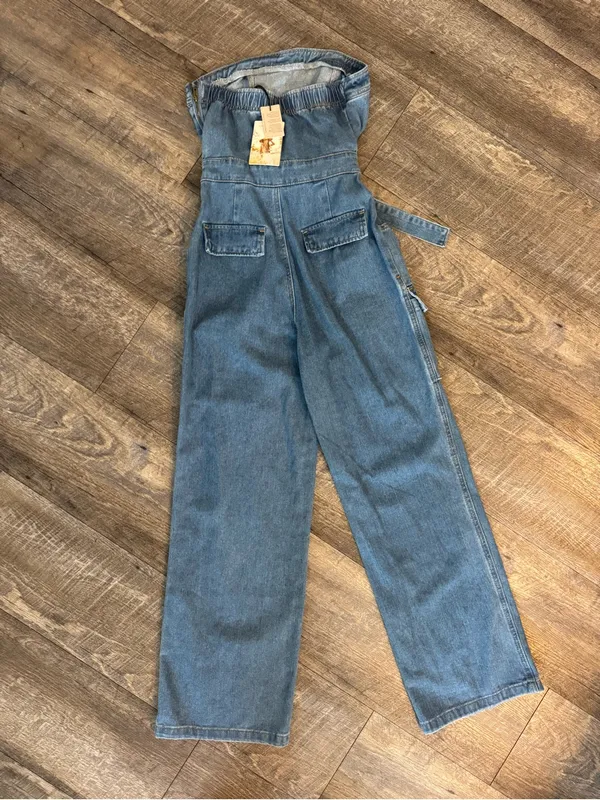 NWT Sincerely Jules Strapless Cargo Denim Jumpsuit - Image 3
