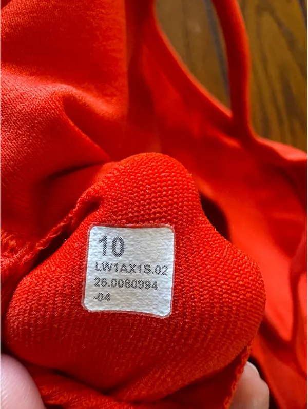 Lululemon Ebb to Street Tank Padded Cherry Ember Size 10 NWT - Image 5
