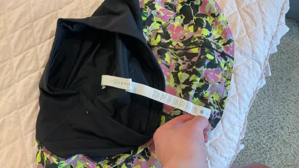 Lululemon Shorts Speed Up 4” size2 - Image 6