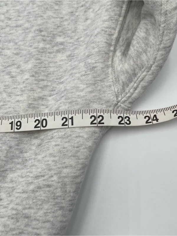 Abercrombie & Fitch “Hotel Eloile” Soft Collection Embroidered Sweatshirt Med - Image 11