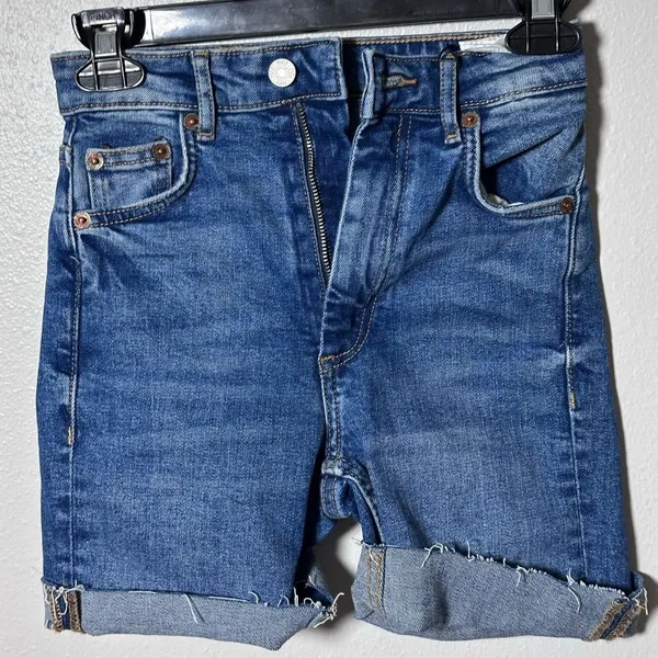 Blue Denim Zara Women‎ Denim Blue High Rise Shorts size 0. - Image 2