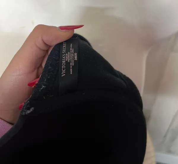 VS Bra  - Image 4