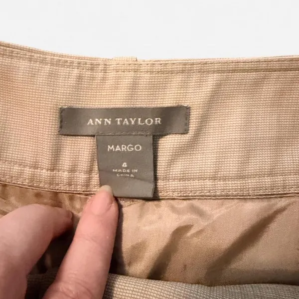 Ann Taylor Margo Wide Leg Trousers in Light Beige, Size 6 - Image 3