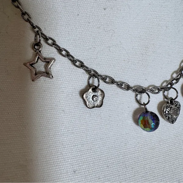 Silver Tone Charm Necklace Womens Jewelry Hearts Stars - Image 2