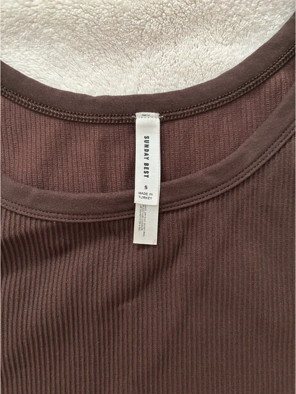 Sunday Best Aritzia Tank - Image 2