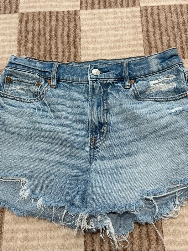 AE Relaxed Short Size 4 Denim - Image 3