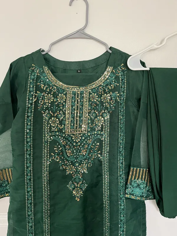 3 piece Pakistani outfit Green Size 6 - Image 2
