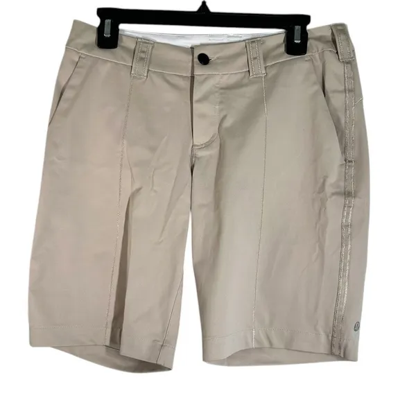 Lululemon Club Shorts 8 classic mid-rise Bermuda beige Golf Stretch Activewear - Image 2