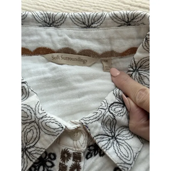 Soft Surroundings Gauze‎ Top Womens 1X White Embroidered Leopard Cotton Blouse - Image 5