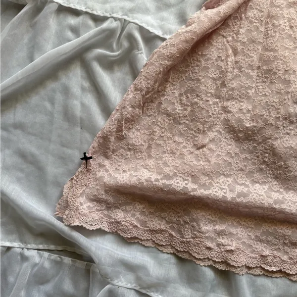 Victoria’s Secret Lace Chemise with Satin Bows - Image 6