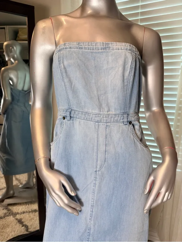 Free People Denim Midi Dress Size 8 Blue Strapless Cotton Front Slit Pockets - Image 4