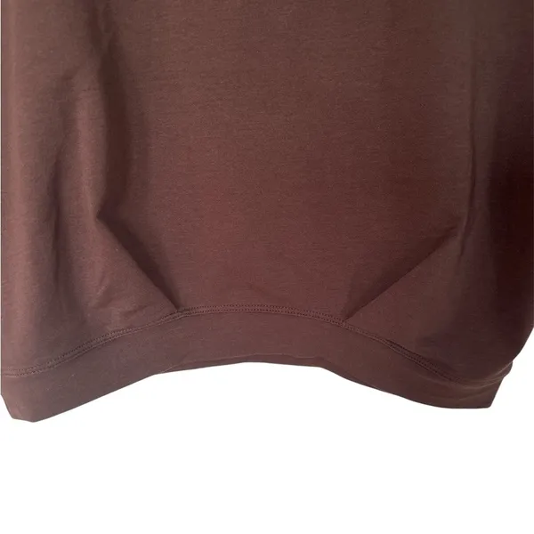 ARRIVE GUIDE | Gym Workout Cropped Shirt |
Brown Brown Size L - Image 3