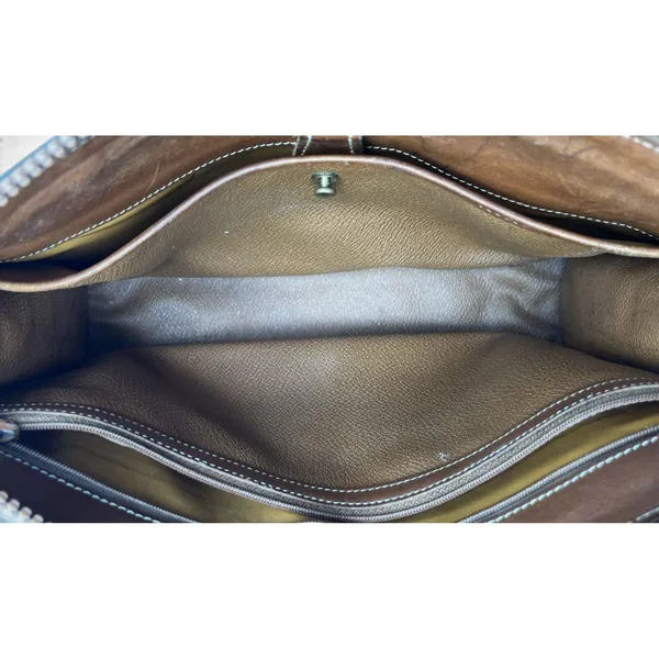 Vintage Dooney & Bourke AWL Crossbody Bag Taupe British Tan Leather USA Purse - Image 5