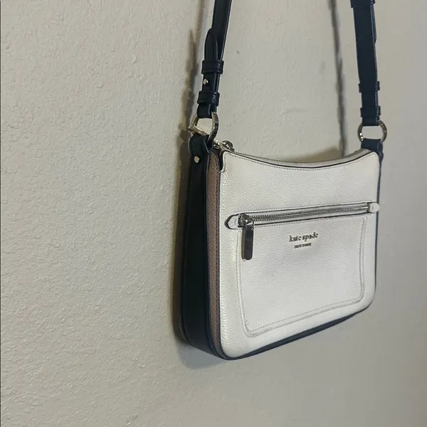 Kate Spade New York Hudson Colorblocked‎ Pebbled Leather Crossbody - Image 8