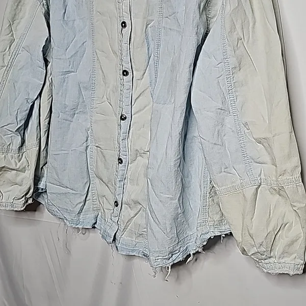 Free People We The Free Set Sail Indigo combo denim distressed raw hem shirt Sm - Image 5
