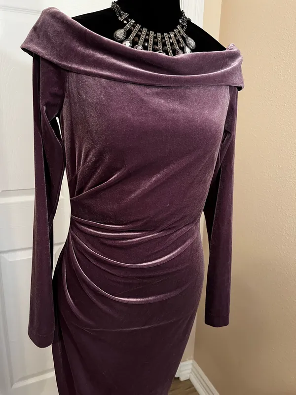 Eliza J Velvet Off-the-Shoulder Fancy Wedding Guest Dress in Plum - Image 2