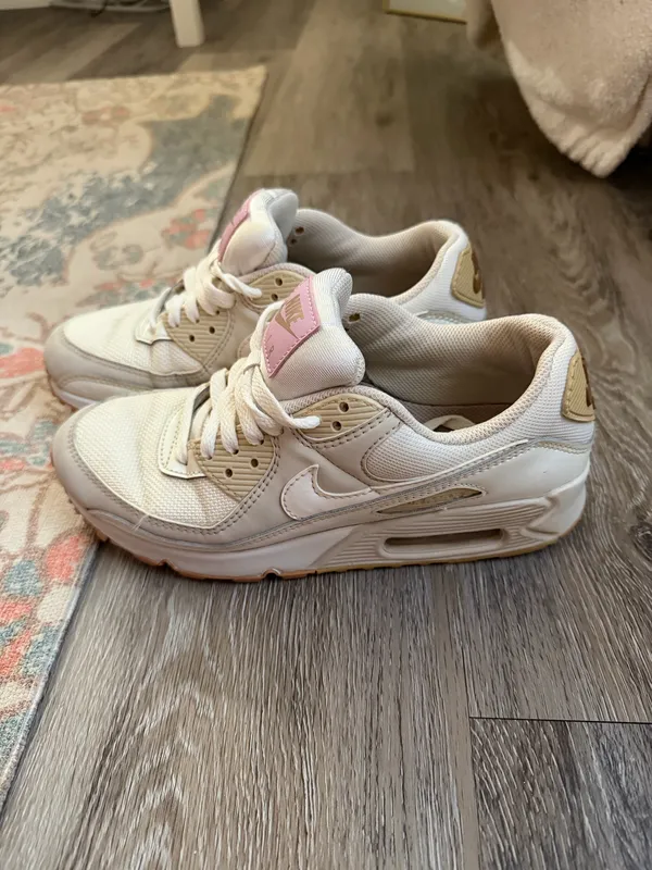 Nike Air Max Women’s - Image 2
