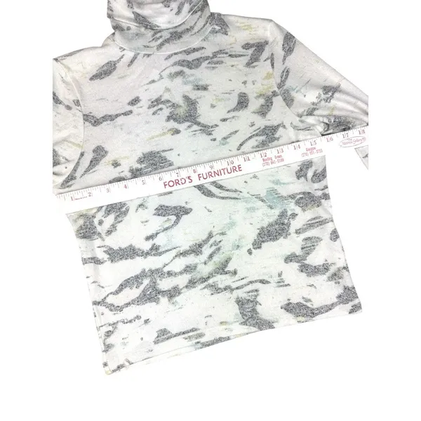 Anthropologie Camo Mock Neck Crop Top Long‎ Sleeve S Streetwear - Image 4