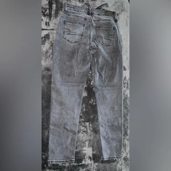 American Eagle Stretch Mom Jean in Black Size 4 Regular - Image 6